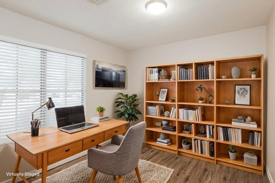 Building Photo - 6794 W Quail Ave