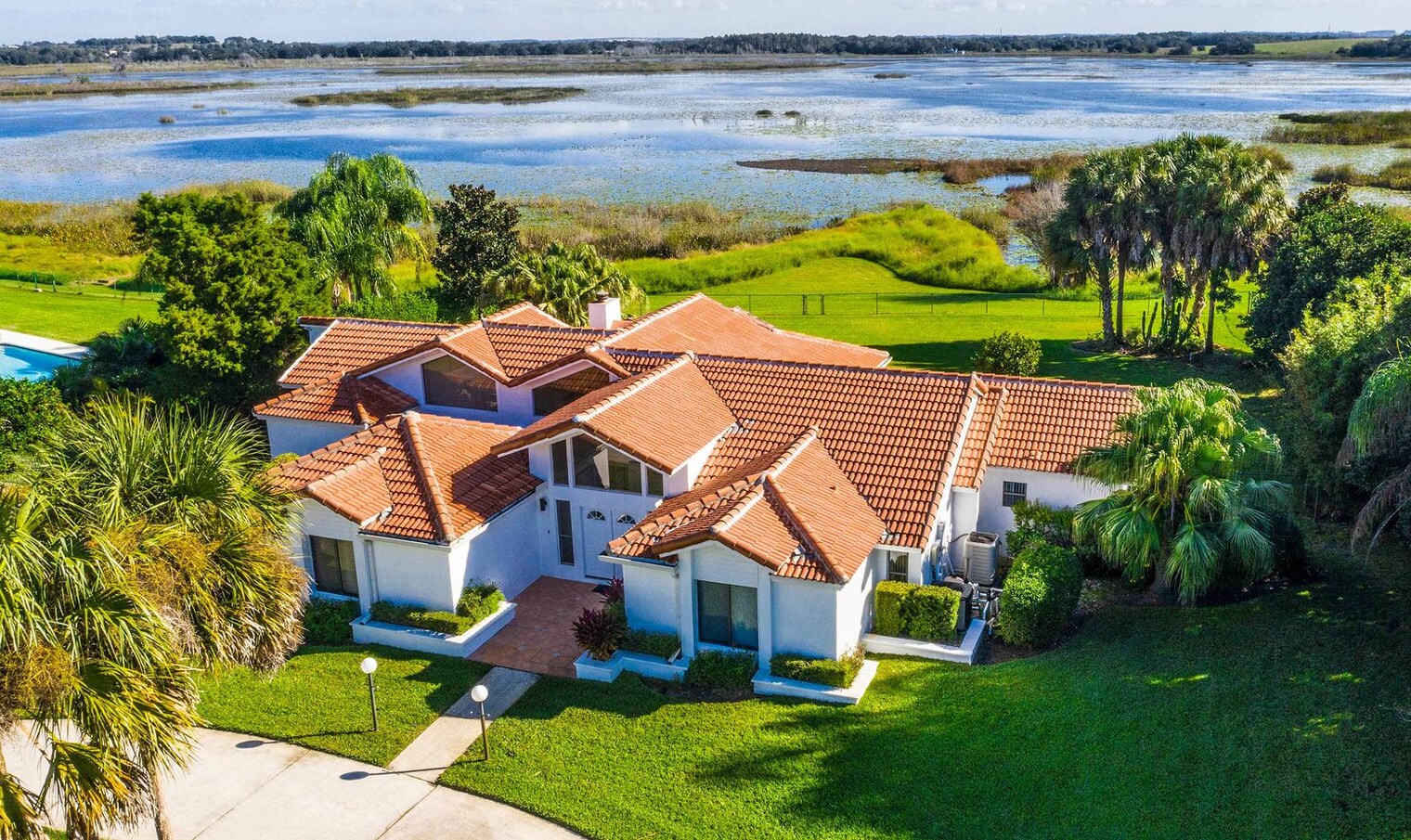 Building Photo - 13330 Skiing Paradise Blvd