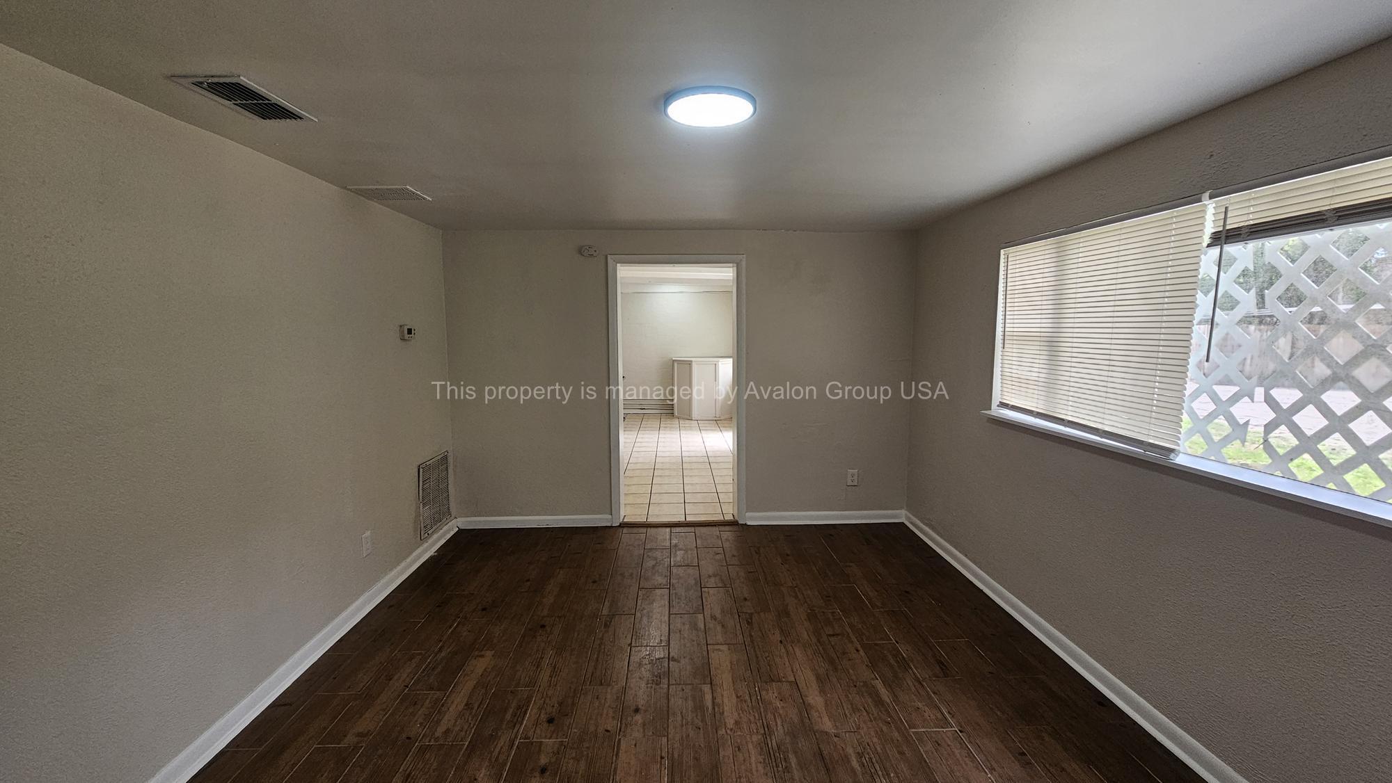 Building Photo - 1625 West Rd