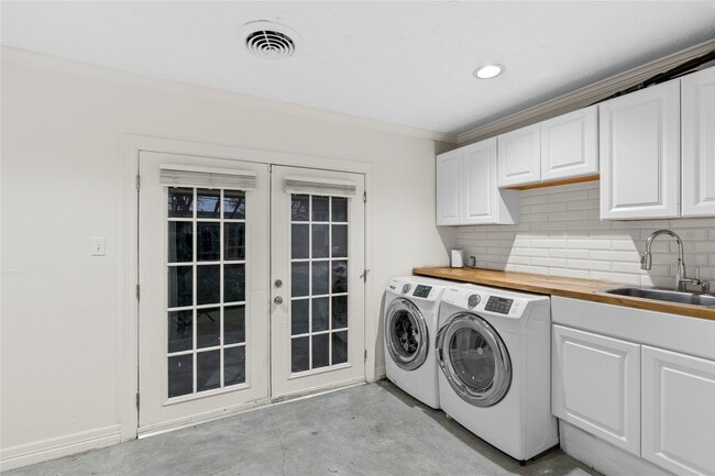 Building Photo - 3714 Eagle St