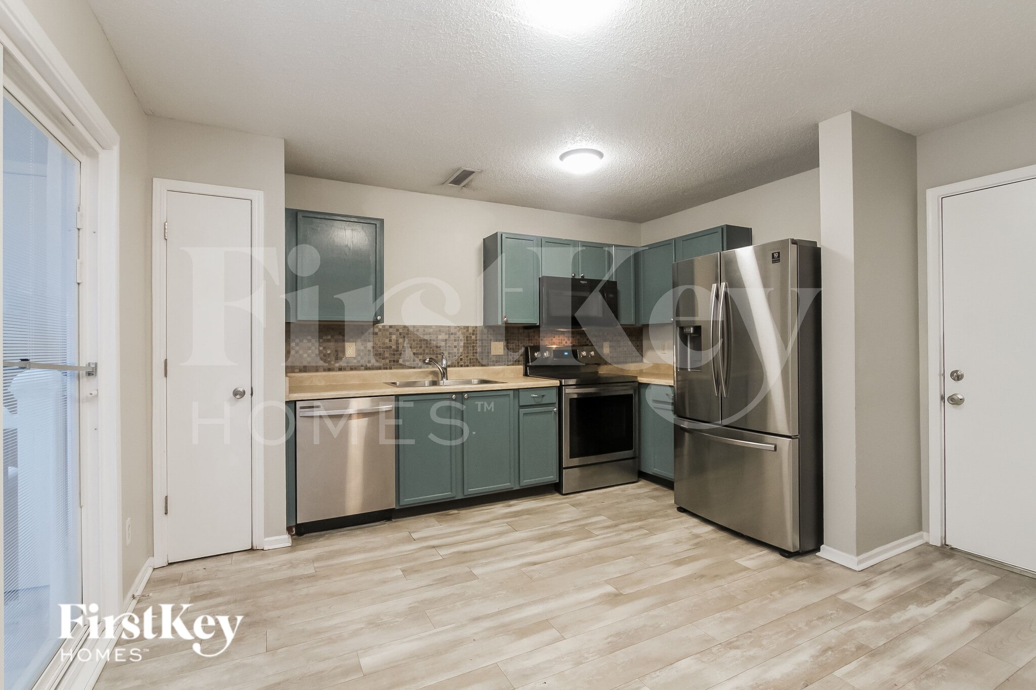 Building Photo - 2391 Providence Ct