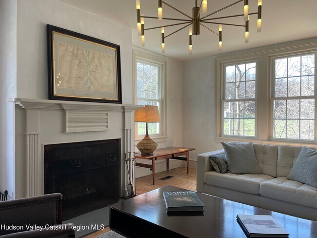 Building Photo - 416 Hapeman Hill Rd