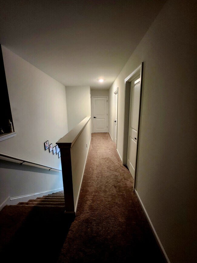 Building Photo - 413 Tributary Cir