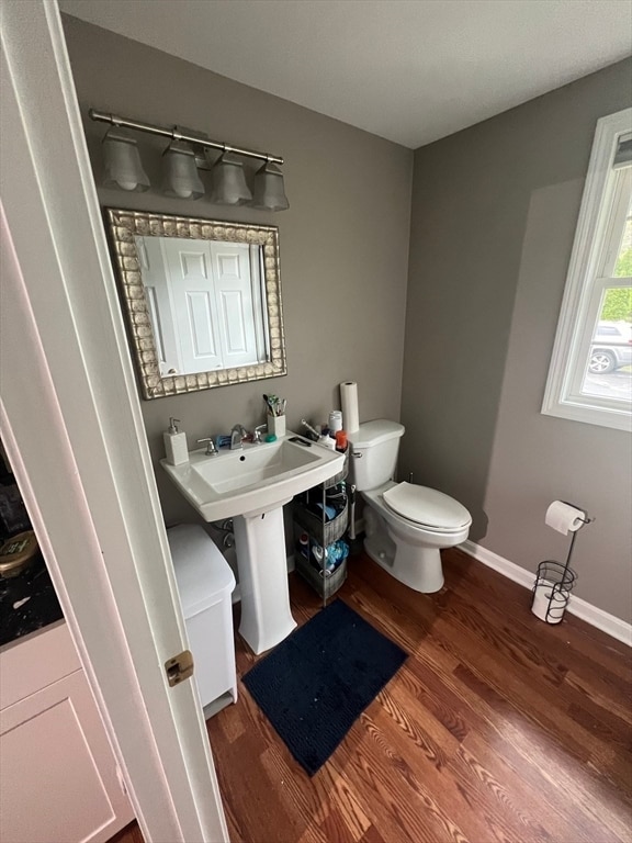 Building Photo - 208 N Main St