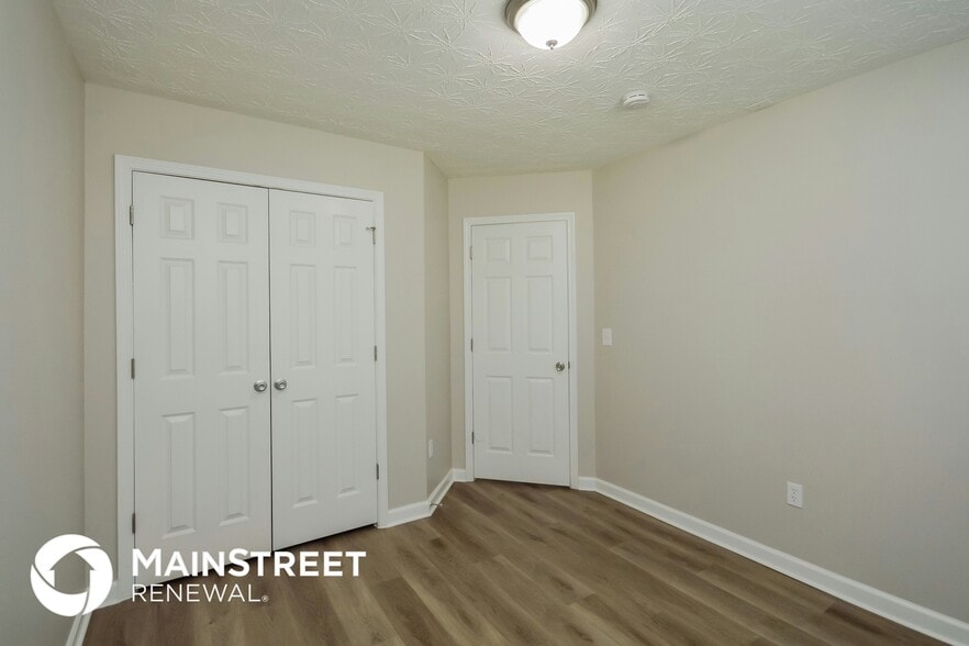 Building Photo - 151 Longstreet Ct