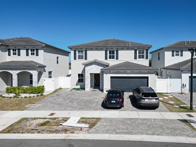 Building Photo - 21331 SW 127th Ct