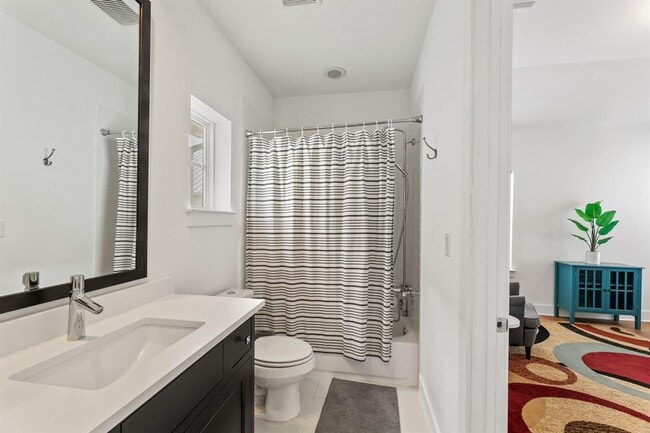 Building Photo - 4501 Night Owl Ln