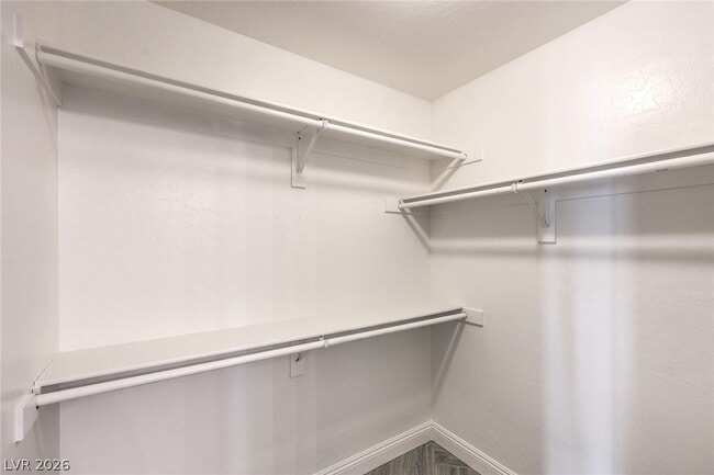 Building Photo - 12420 Pinetina St