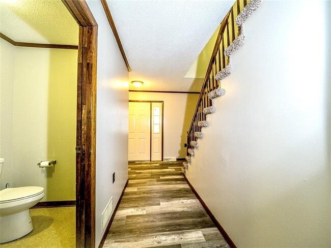 Building Photo - 641 Browns Ferry Rd