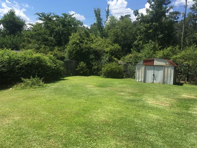 Building Photo - 8457 Battle Forest Dr