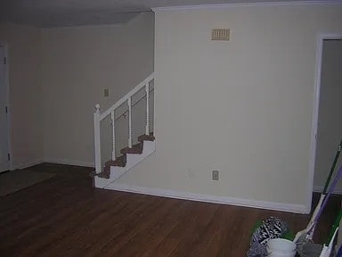 Building Photo - 2220 Kings Gate Cir