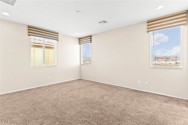 Building Photo - 713 Tall Arrow Ave