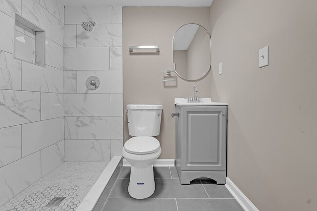 Building Photo - 8254 Whitebrook Dr