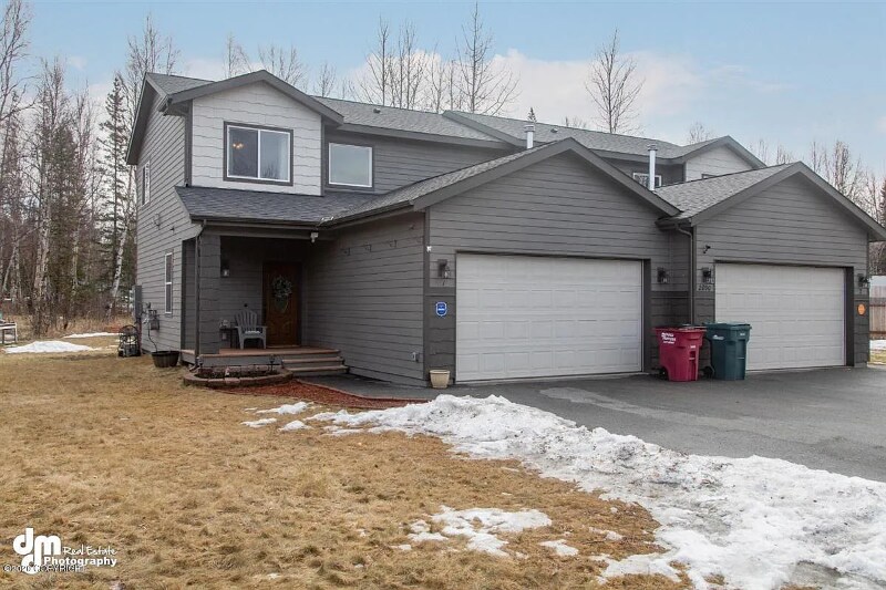 Building Photo - 2090 W Melanie Ave