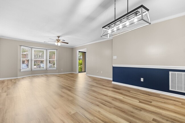 Building Photo - ?Just Listed for Lease in Hoover!?