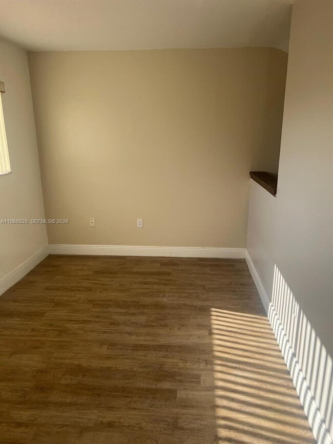 Building Photo - 15000 SW 91st Terrace