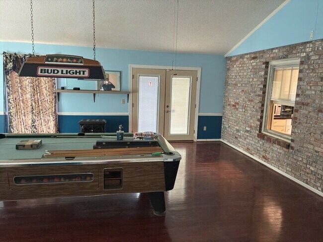 Building Photo - "Charming 3-Bedroom Retreat with 2 Full Baths in Peaceful Pelzer!"