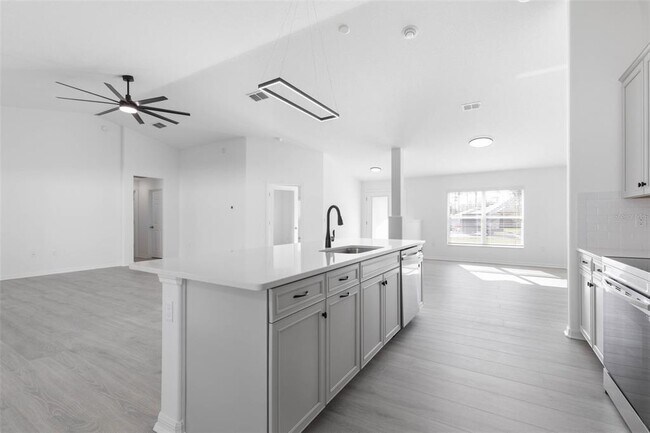 Building Photo - 3 Zaun Ct