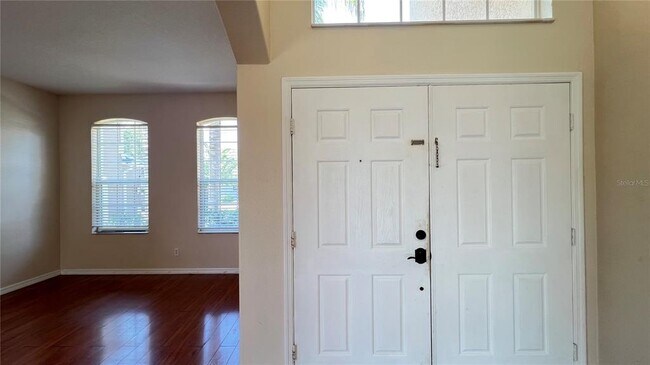 Building Photo - 806 Lost Grove Cir