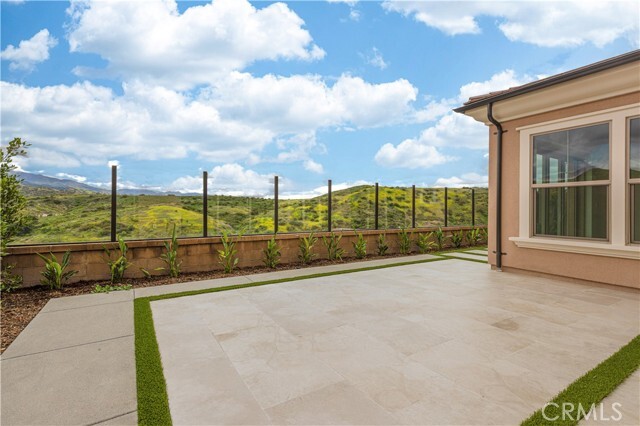 Building Photo - 122 Mossvine