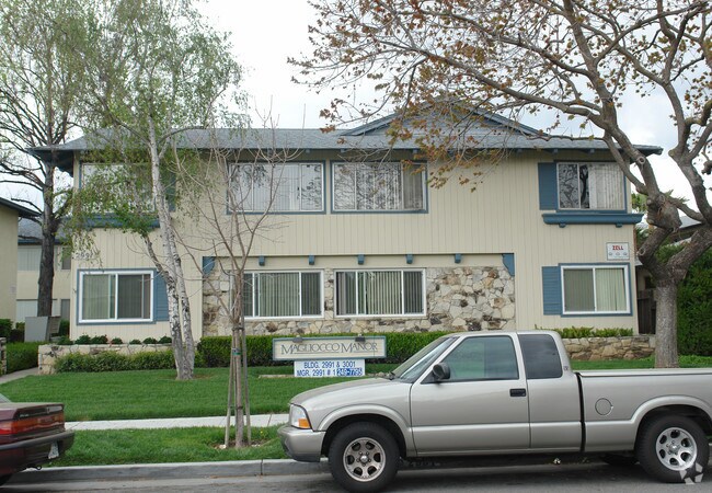 Building Photo - Magliocco Manor 1