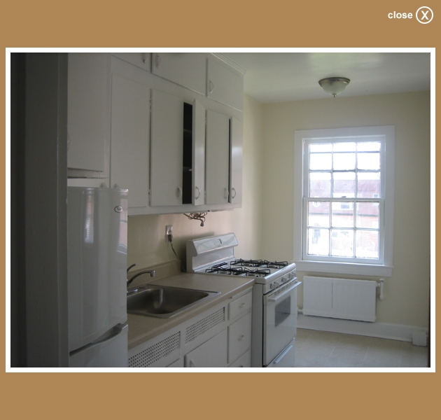 Kitchen - Gunston Hall Apartments