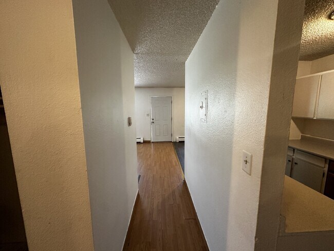 Building Photo - 1275 Wolff St
