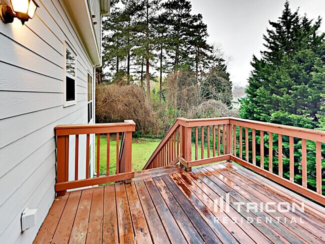 Building Photo - 5186 Hidden Meadow Ct