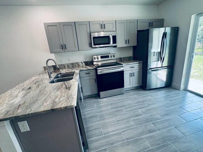 Building Photo - 309 Clermont Dr