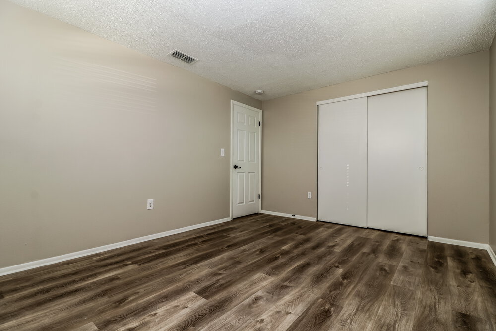 Building Photo - 7921 Eugene Dr