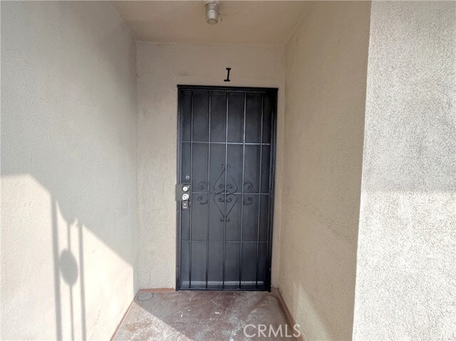 Building Photo - 4750 W Broadway