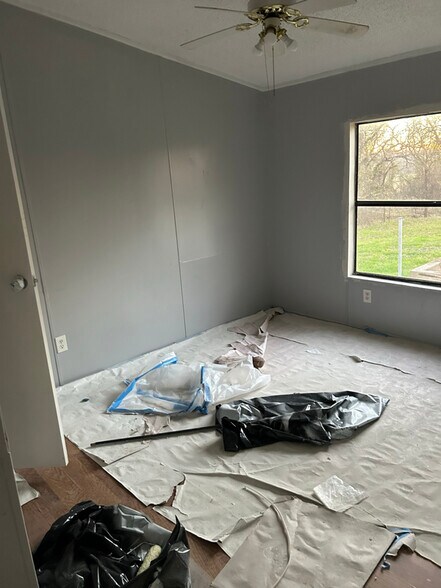 Building Photo - 330 Partridge Dr