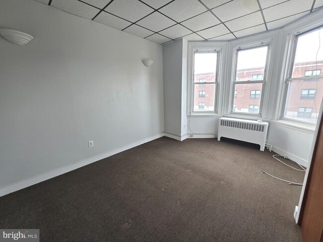 Building Photo - 5315 Master St