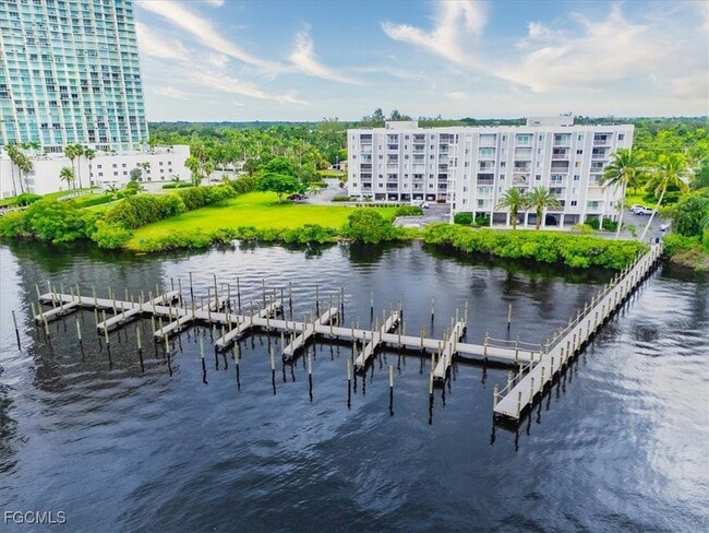 Building Photo - 2885 Palm Beach Blvd