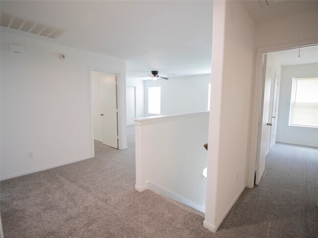 Building Photo - 2314 Zephyr Ln