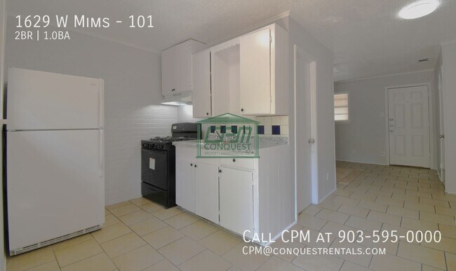 Building Photo - 1629 W Mims St