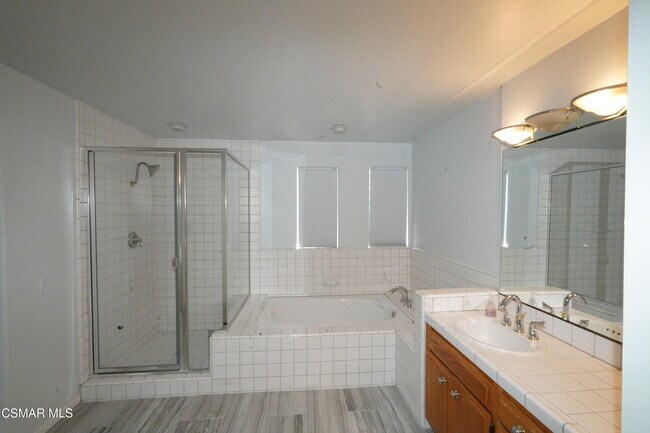 Building Photo - 438 Talbert Ave