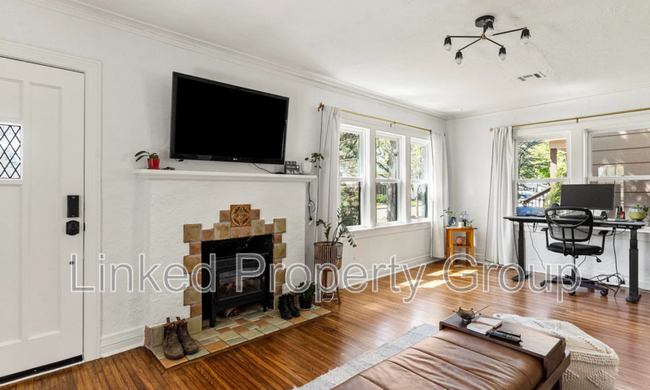 Building Photo - 1235 S Atlanta Pl