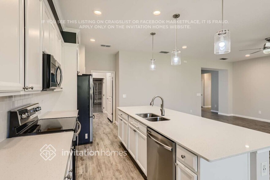 Building Photo - 1132 Hendon Lp