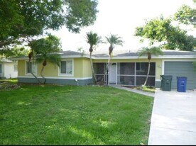 Front house - 1622 S Hermitage Rd