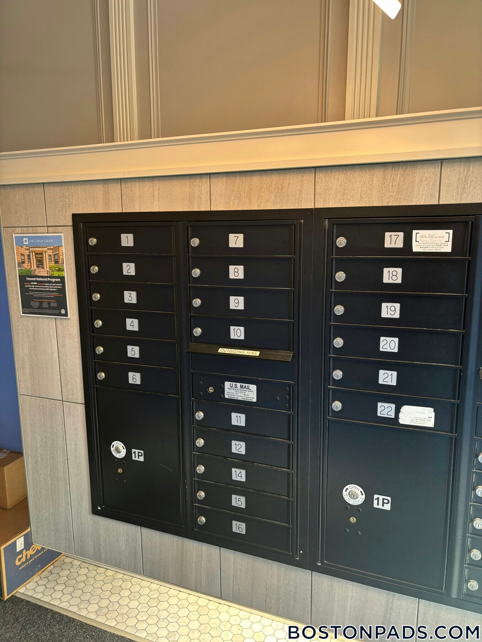 Building Photo - 19 Peterborough St