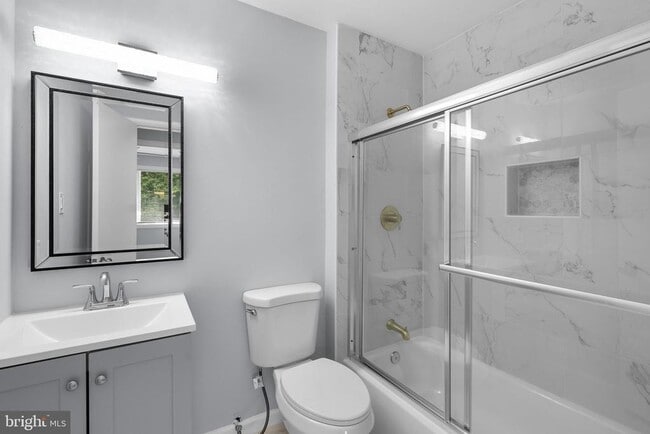 Building Photo - 12603 Red Pepper Ct
