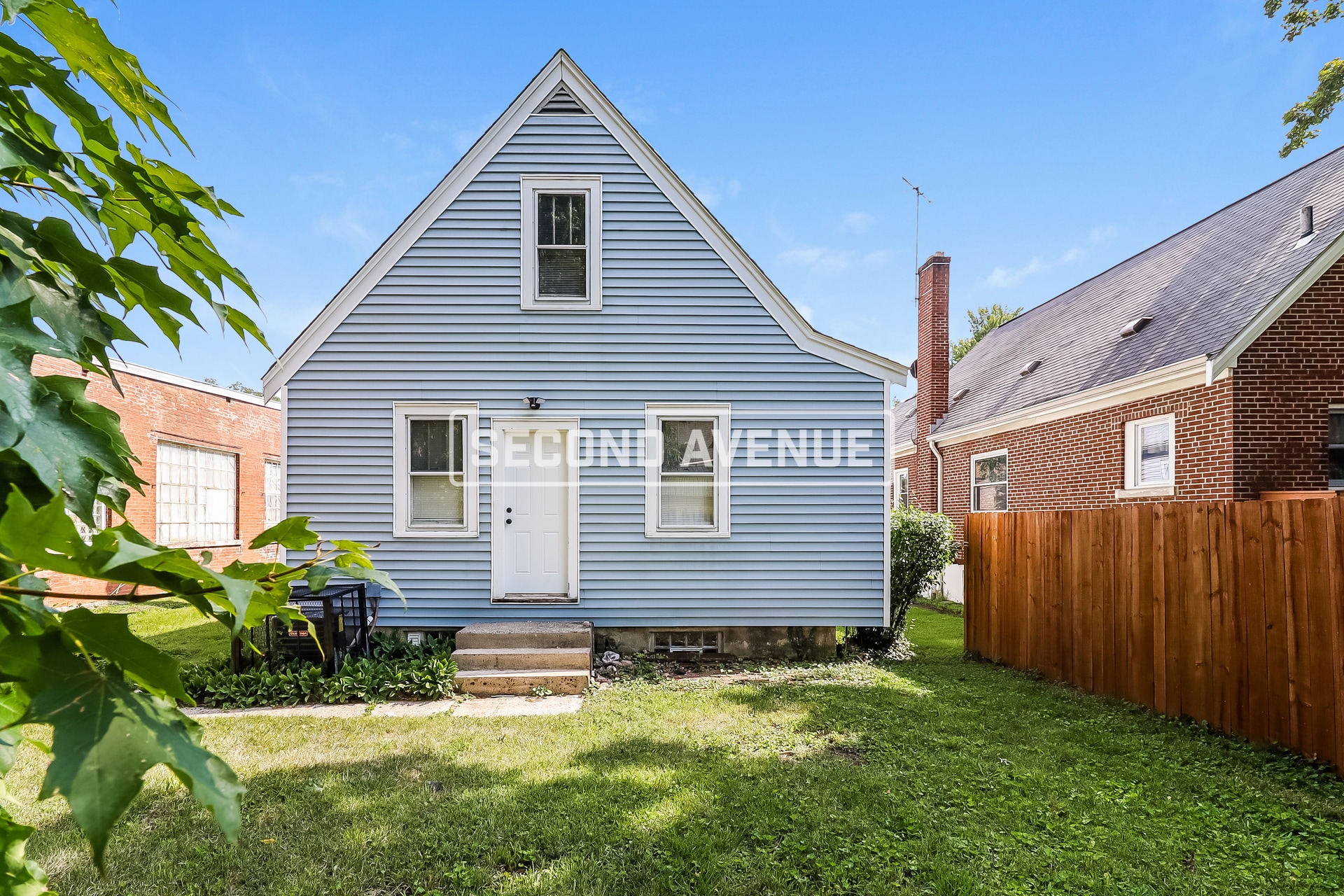 Building Photo - 1522 Kinney Ave