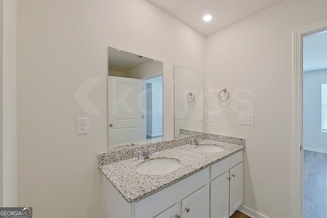 Building Photo - 337 Ironwood Ct