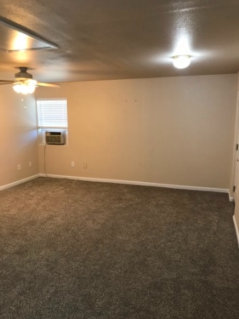 Building Photo - 1055 Tishlini Ln