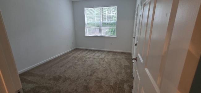 Building Photo - 5000 Hood Cir