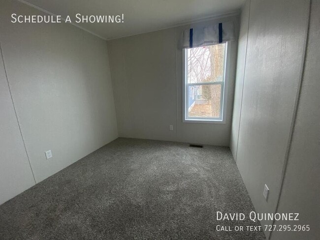 Building Photo - 219 Monterey Dr