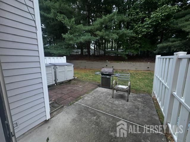 Building Photo - 81 Woodmere Dr