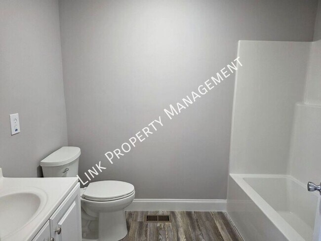 Building Photo - 6108 Ramsey Rd