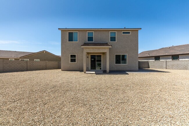 Building Photo - 4 Bedroom - Ready for you to Call It Home!!